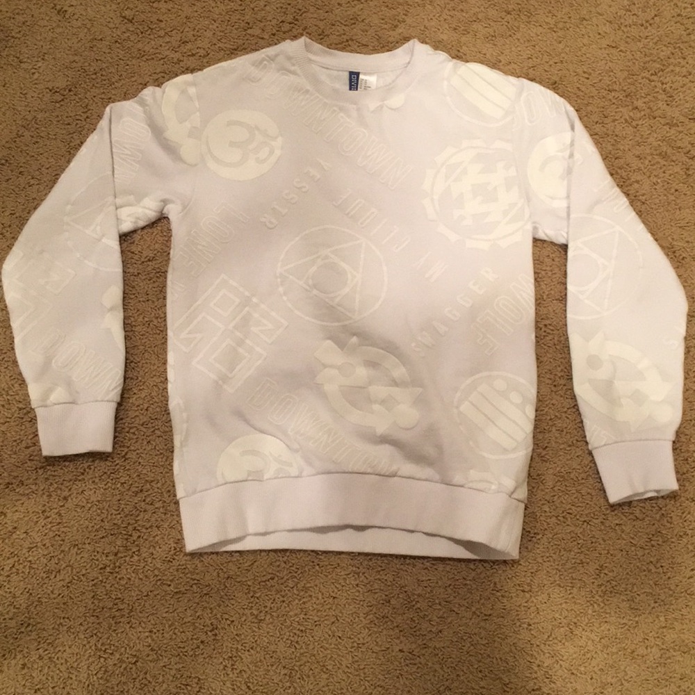 White H&M Sweatshirt